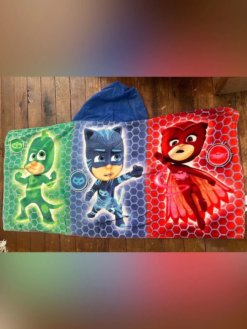 PJ Masks Hooded Kids Towel with Catboy & Owlette Graphics